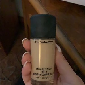 MAC studio fix fluid foundation N6